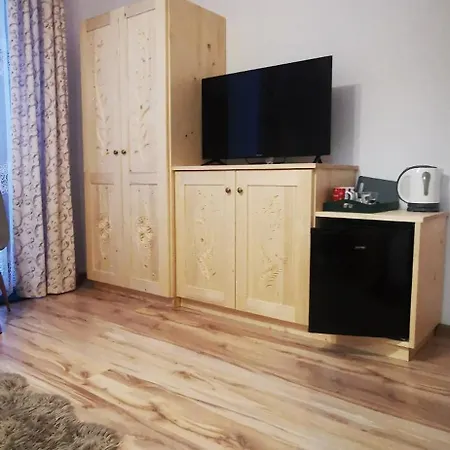 Homestay Goscinne Kurosik *